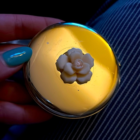 NEW Dolce & Gabbana Limited Edition Compact Mirror Foldable Gold Ceramic Flower - Picture 8 of 10